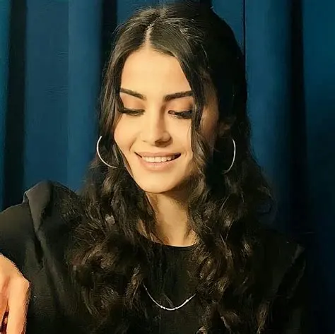 如何在织梦dede中首页列表页调用文章内容