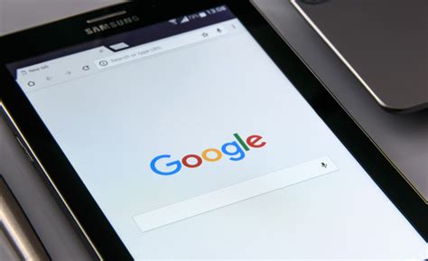 如何利用DedeCMS5.6实现按栏目分类的搜索功能