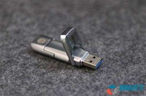 普通u盘和固态u盘哪个耐用-固态u盘和普通u盘谁更耐用