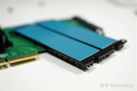 加装第二个m2固态硬盘不显示了